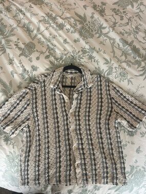 Zara crochet knit- Cream & Navy